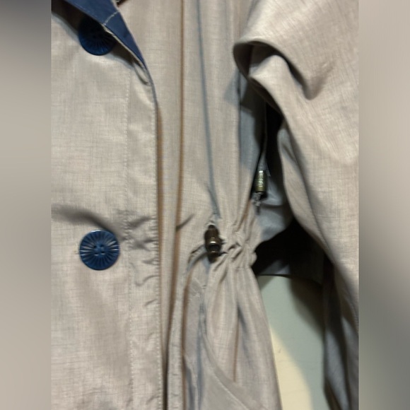 UTEX Hooded Trench Jacket, Cinch Waist - Picture 9 of 10